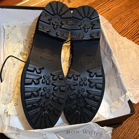 Ron White Weatherproof boot. Brand new in box. Light Leopard colour. - Picture 3 of 5